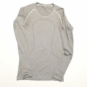 LULULEMON Swifty Tech Longsleeve Top Size 6